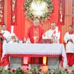 Em domingo de Pentecostes, 12ª Festa do Divino Espírito Santo reúne fiéis em Inhuma, entre fé e luz